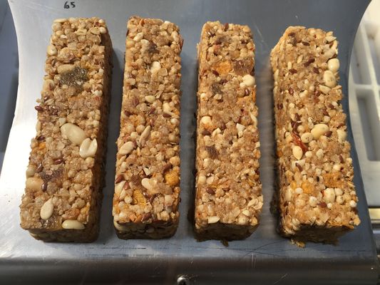 Bar die de Met geringe geluidssterkte van het hoge snelheidsgraangewas Machine/de Vormende Machine van de Pindabar vormen