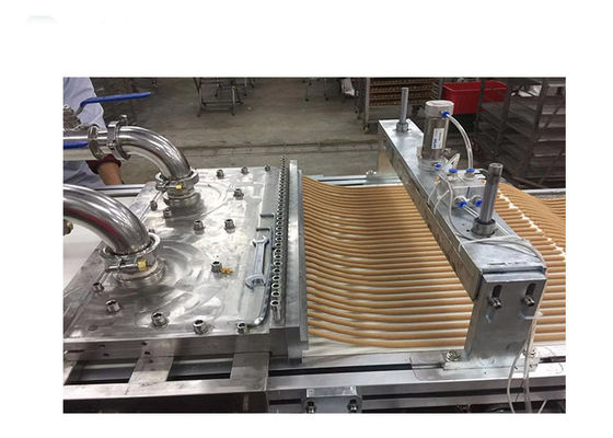 Hondevoer, het Vleessnacks die van Hondtrainning Machine maken