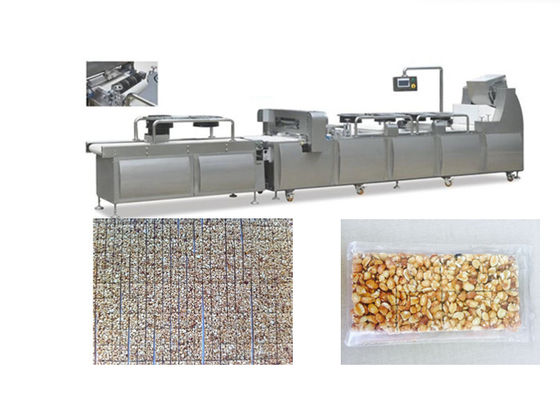 400-600kg/hr gepufte het Graangewassenbar die van Rijstchikki Machineroestvrij staal 304 maken