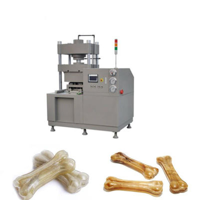 De Verwerkingsmachine van de huisdierensnack die door Ongelooide huid, de Makermachine wordt gemaakt van het Hondbeen