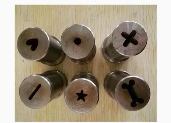 Multi - het gestalte gegeven Materiaal van de Hondevoerextruder/Droge Hondevoer die Machine maken